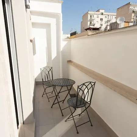 Bed & Breakfast Dimora Al Campanile 4*