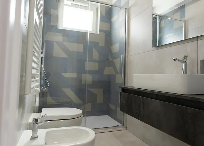 فندق مبيت وإفطار Dimora Al Campanile 3*