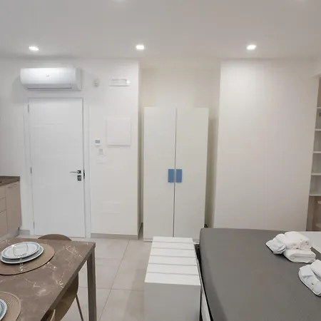 Alojamento de Acomodação e Pequeno-almoço Dimora Al Campanile Manfredónia