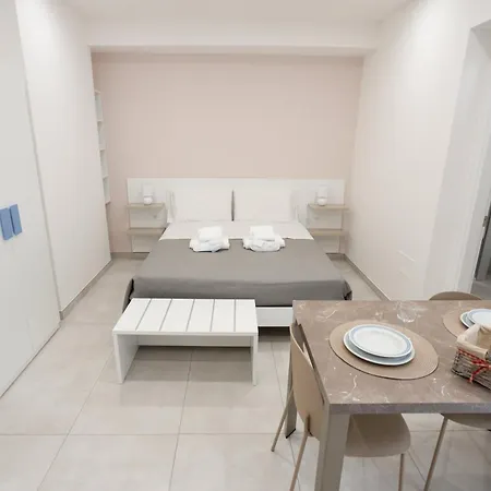 Alojamento de Acomodação e Pequeno-almoço Dimora Al Campanile 3*