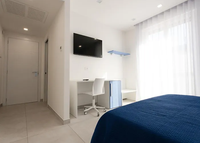 Dimora Al Campanile לינה וארוחת בוקר 3*