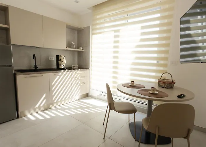 Couette-café Dimora Al Campanile 3*