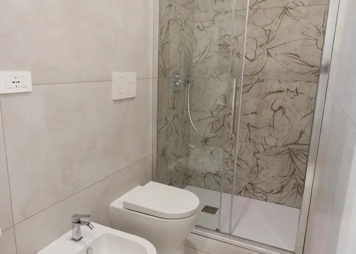 Dimora Al Campanile 3* מנפרדוניה